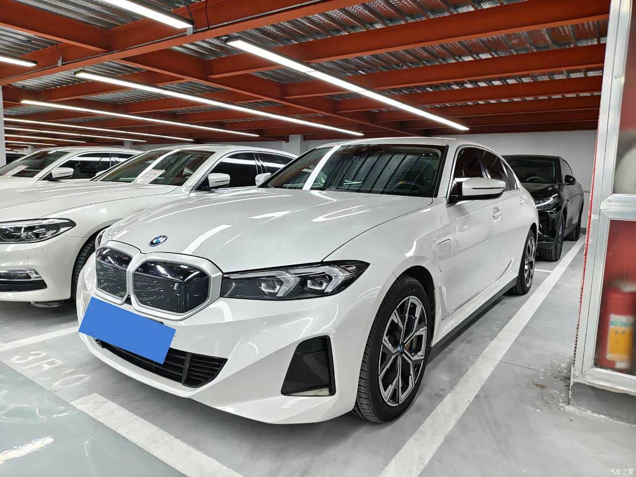 BMW i3, 2023 1