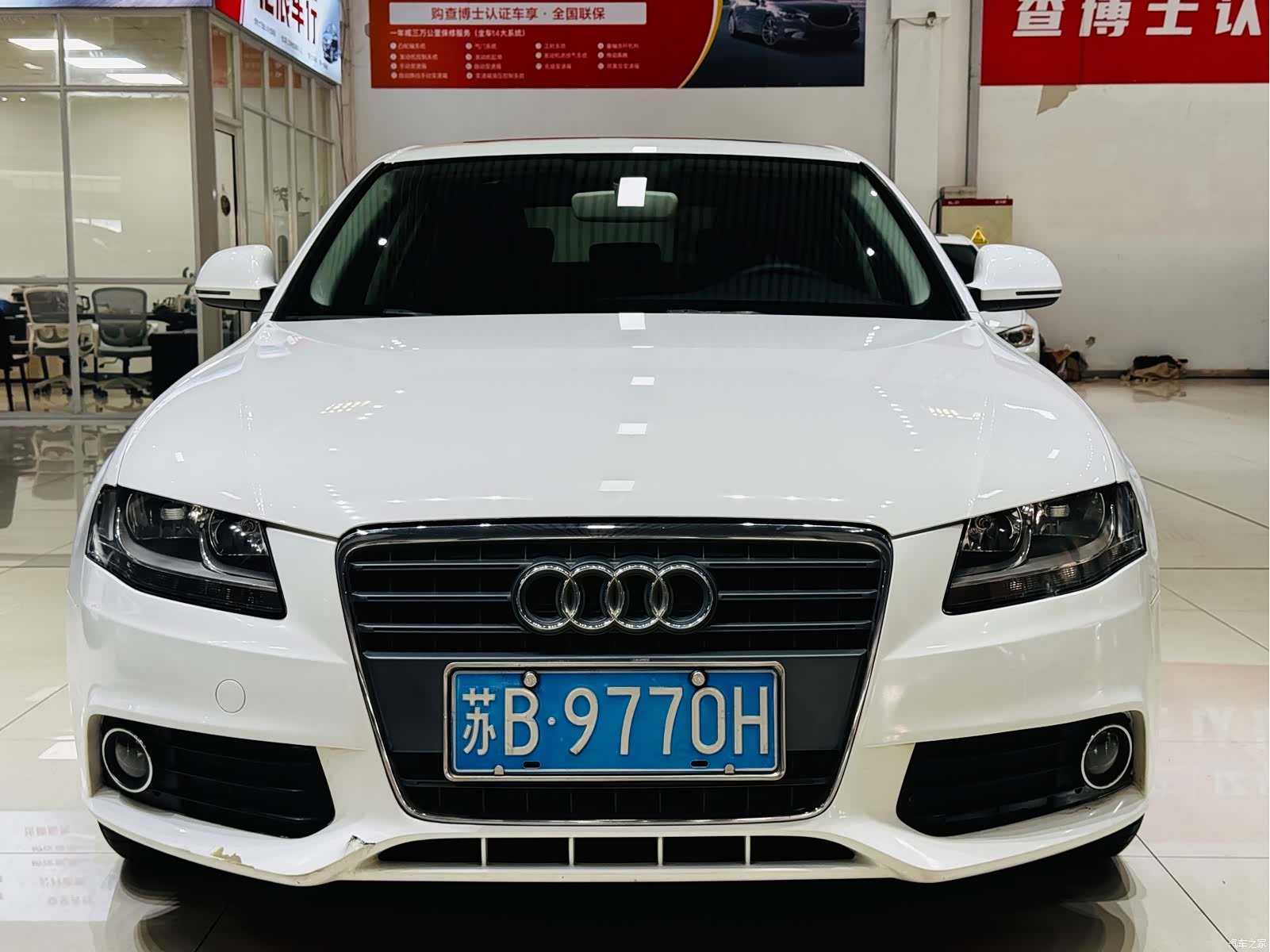 Audi A4L, 2011 2