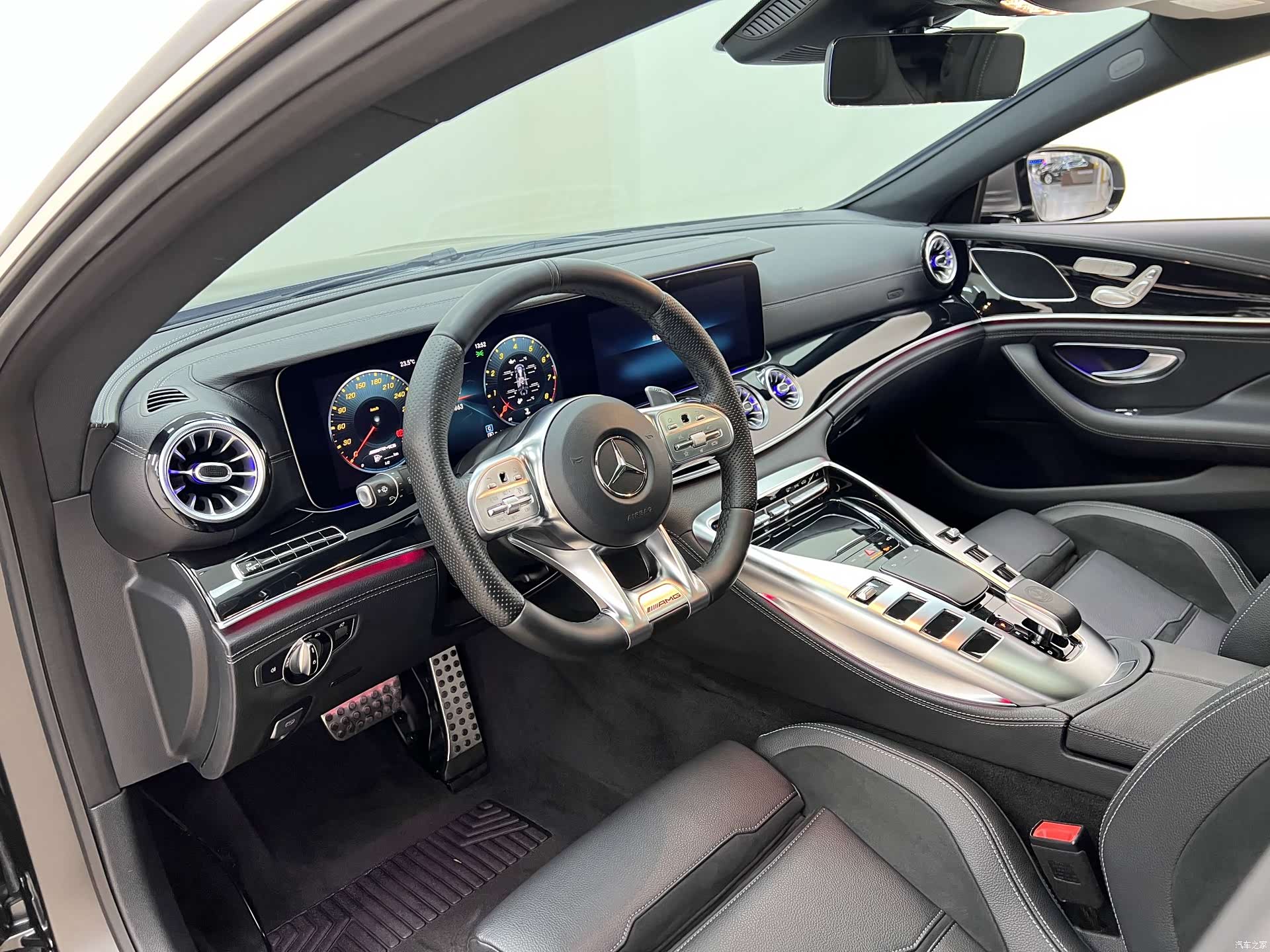 MG AMG, 2020 13