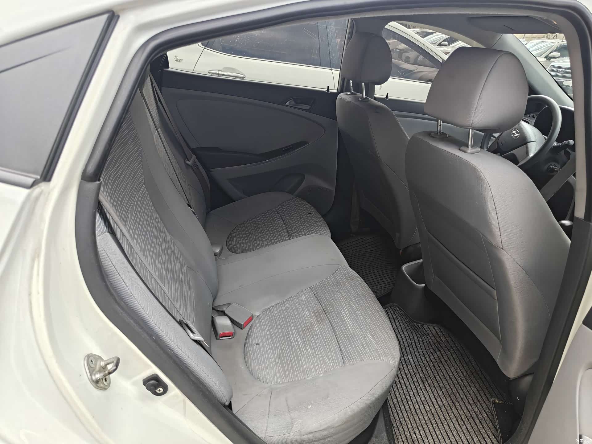 Hyundai GLS, 2017 все фото