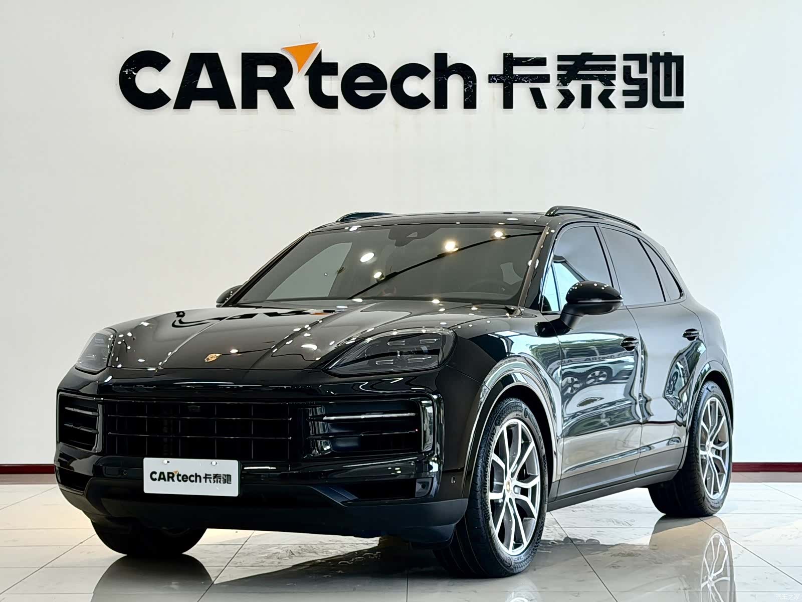 Porsche Cayenne, 2025 1
