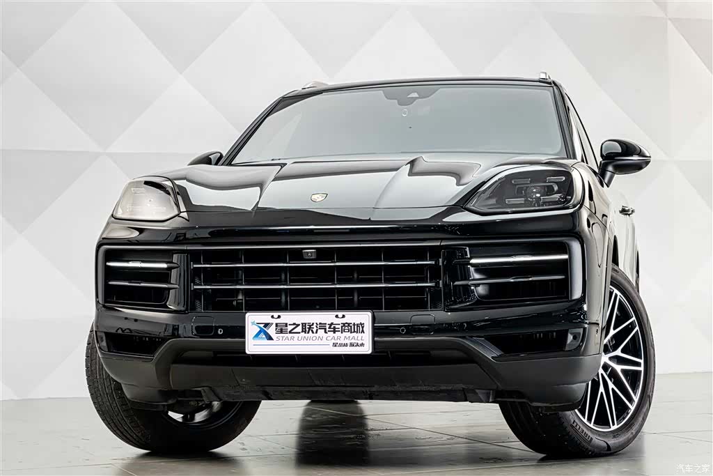 Porsche Cayenne, 2025 3