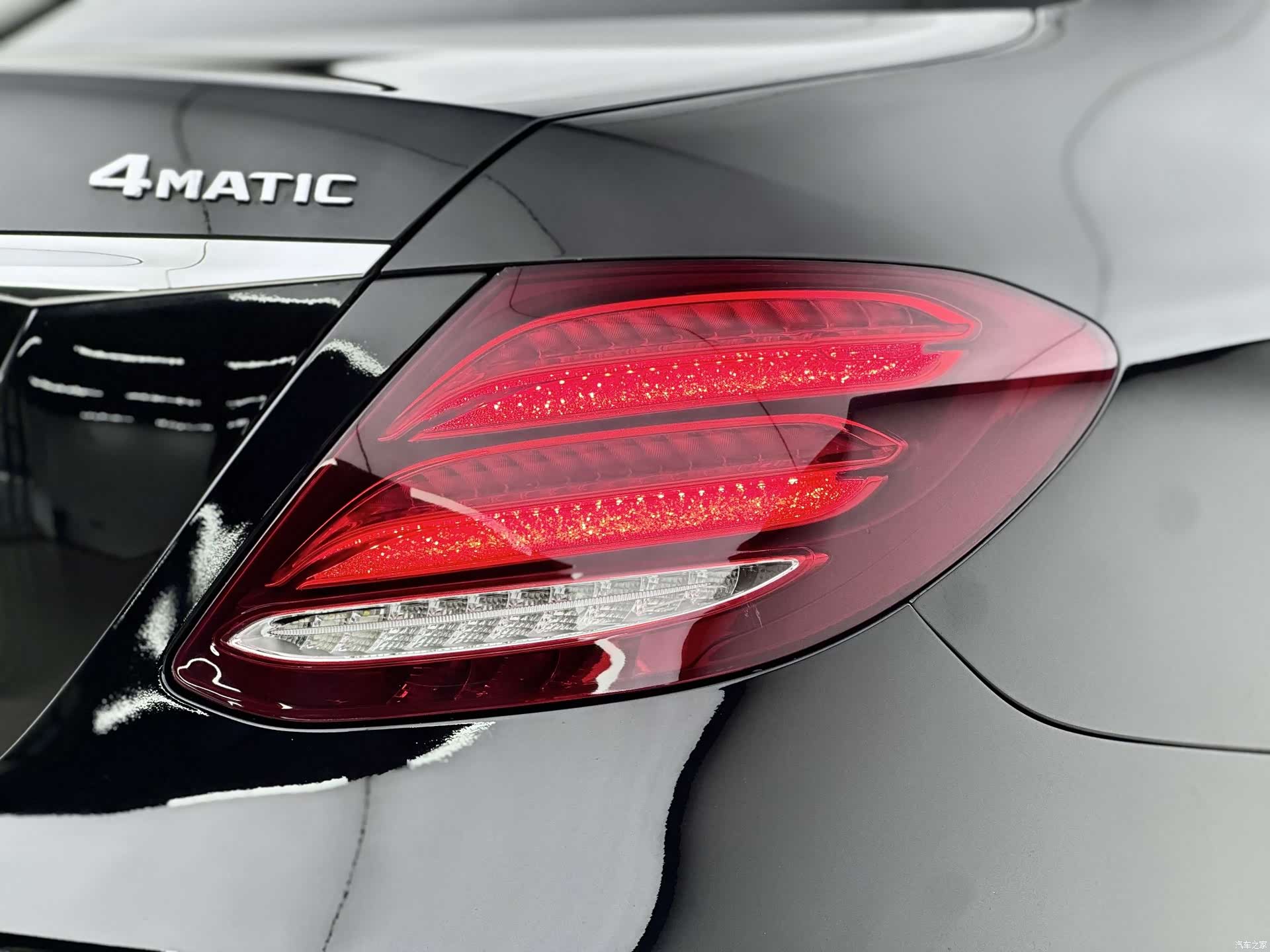 Mercedes-Benz E-Class, 2019 14