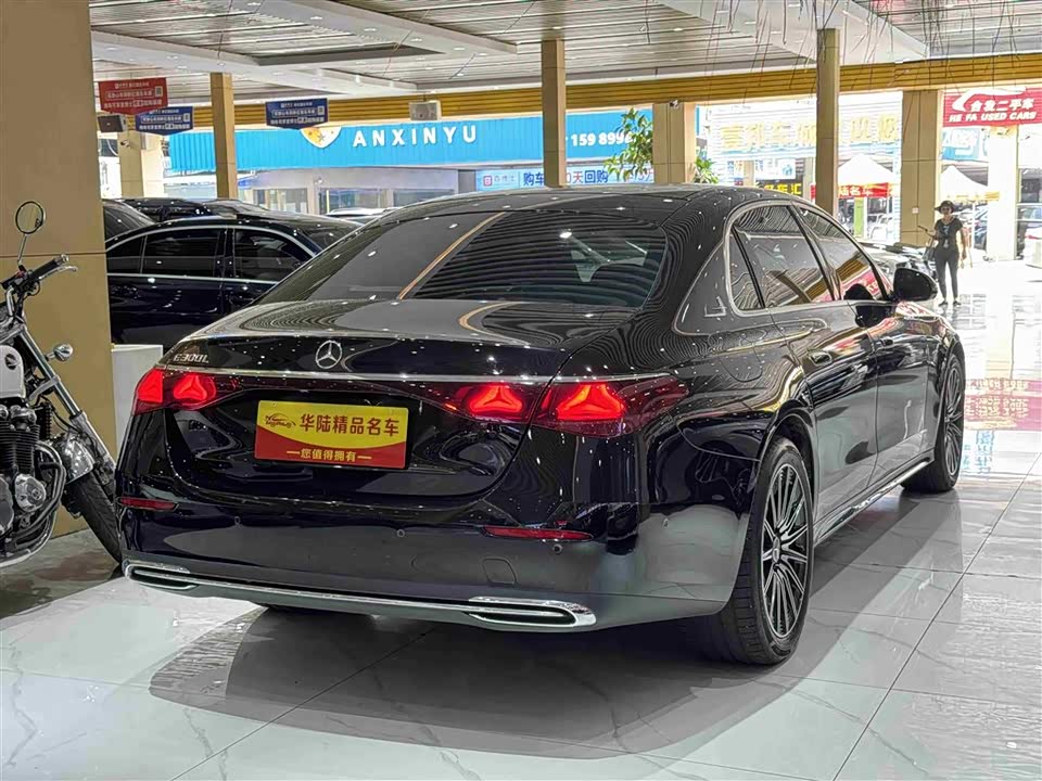 Mercedes-Benz E-class Mercedes-Benz E-class