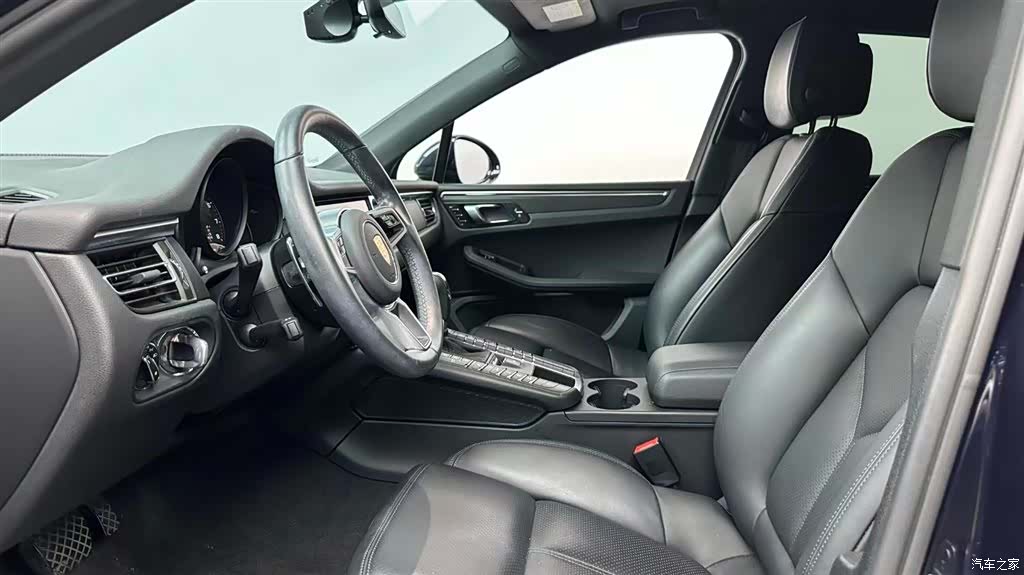 Porsche Macan, 2021 13