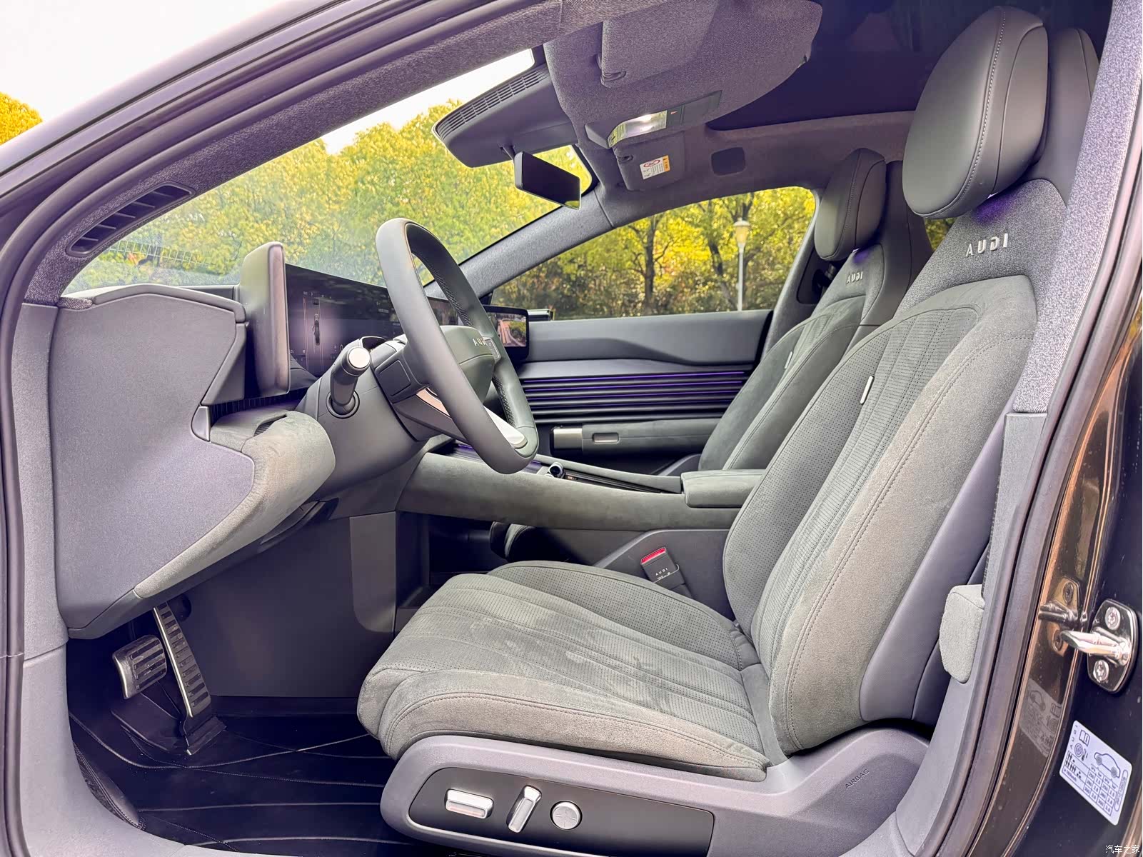 Audi TT, 2026 все фото
