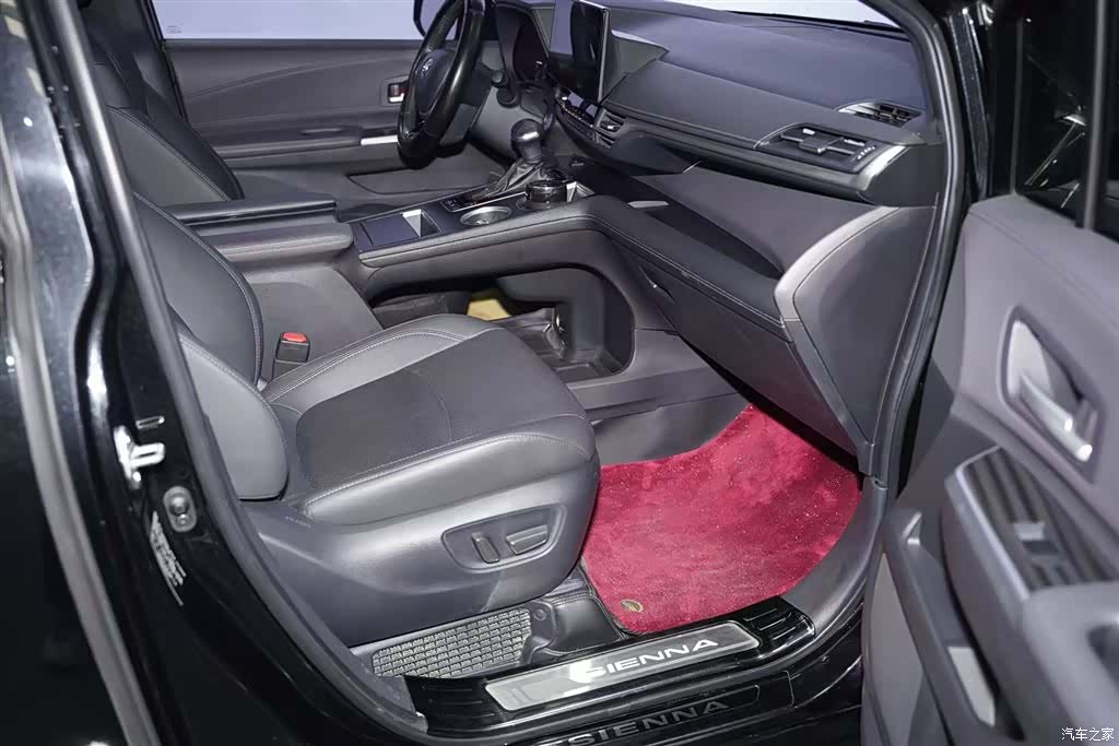 Toyota Sienna, 2024 14