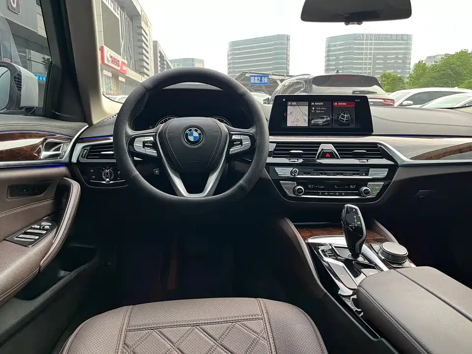 BMW 5 series BMW 5 series