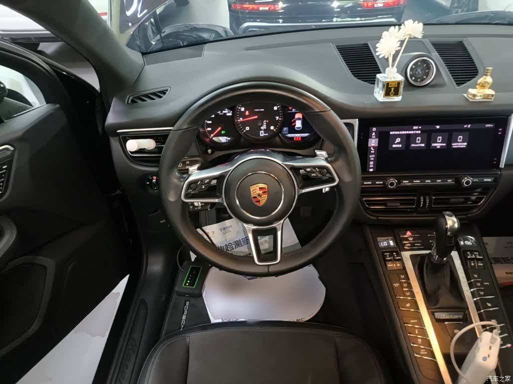 Porsche Macan, 2019 11