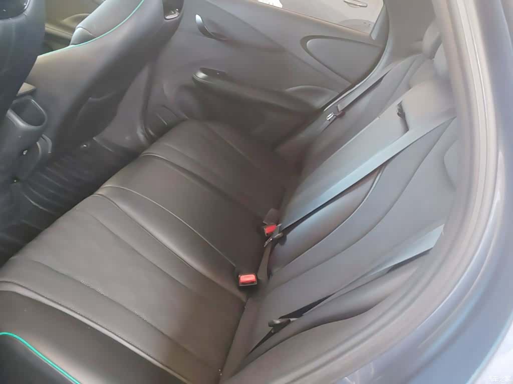 BYD Dolphin, 2023 17