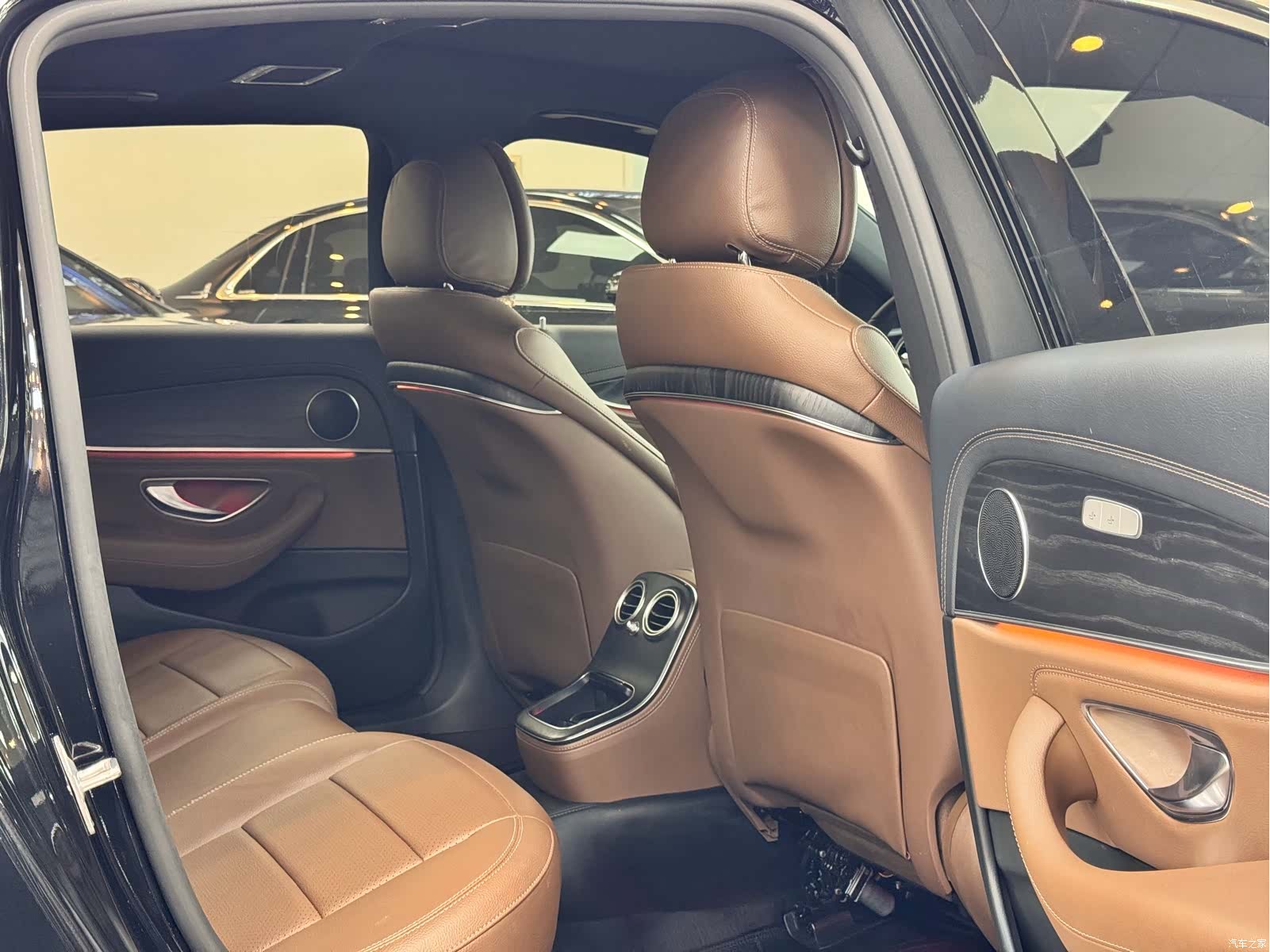 Mercedes-Benz E-Class, 2021 10
