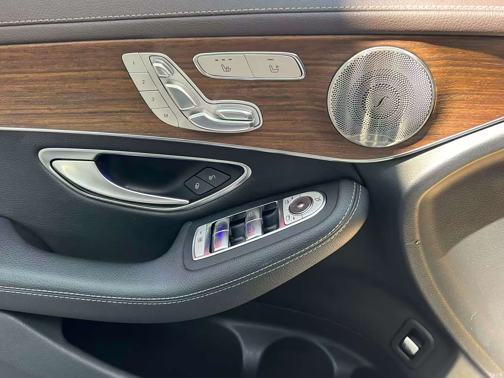 Mercedes-Benz GLC, 2022 14