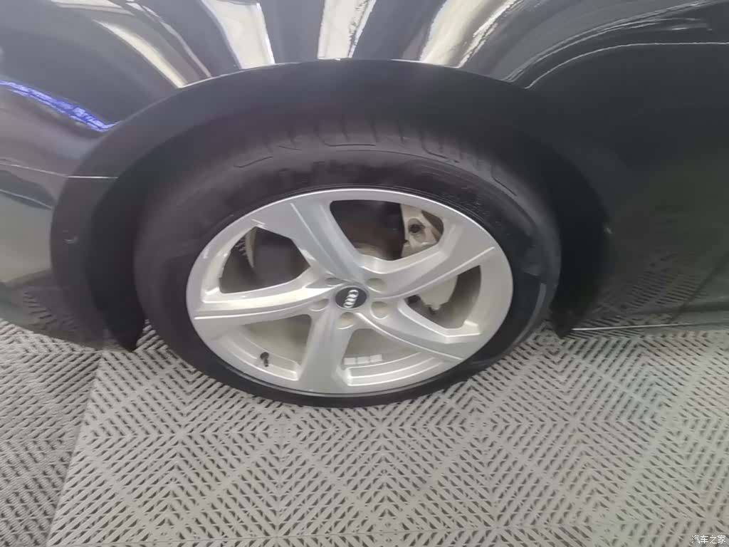 Audi A6L, 2019 23