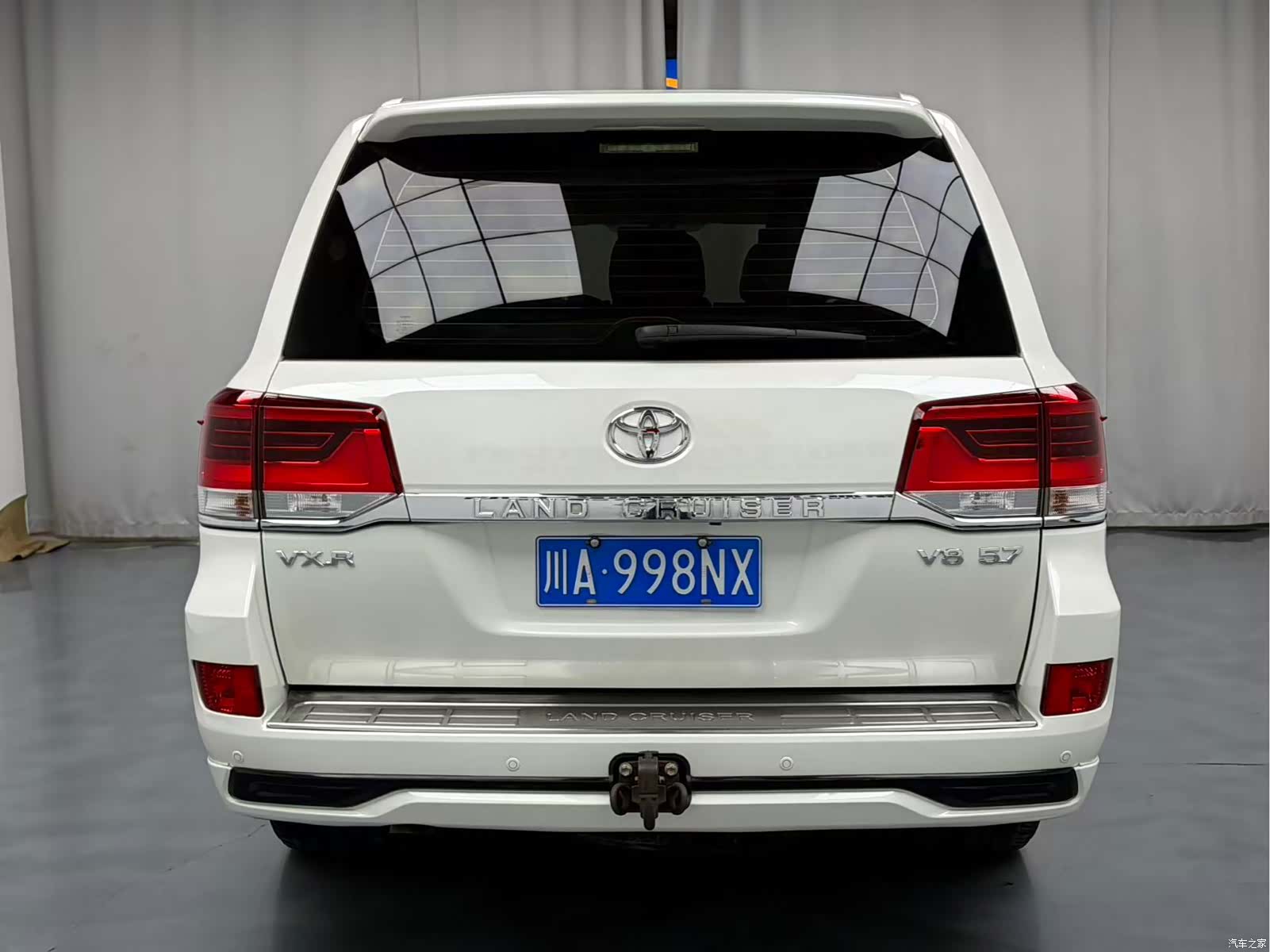 Toyota Land Cruiser, 2017 8