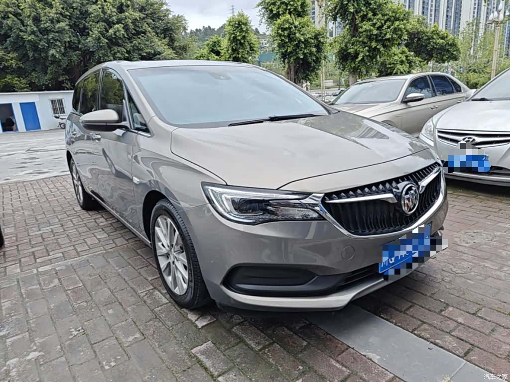Buick GL6, 2020 4