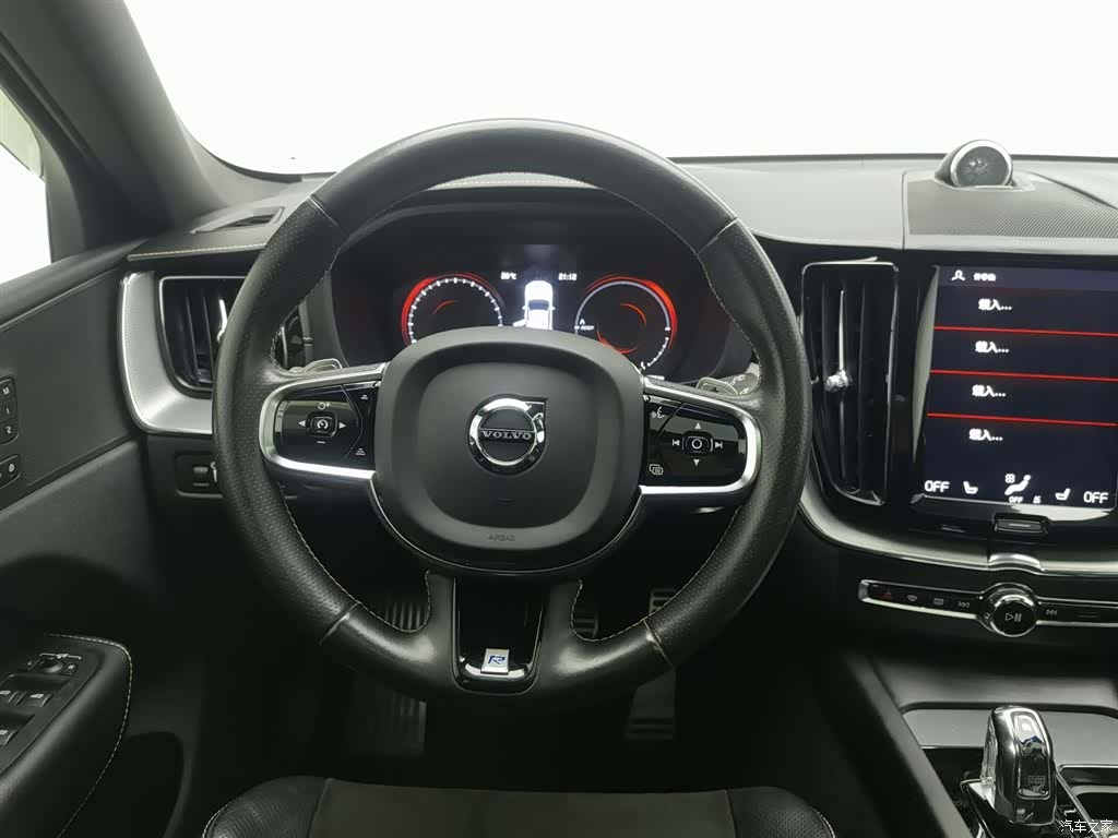 Volvo XC60, 2019 11