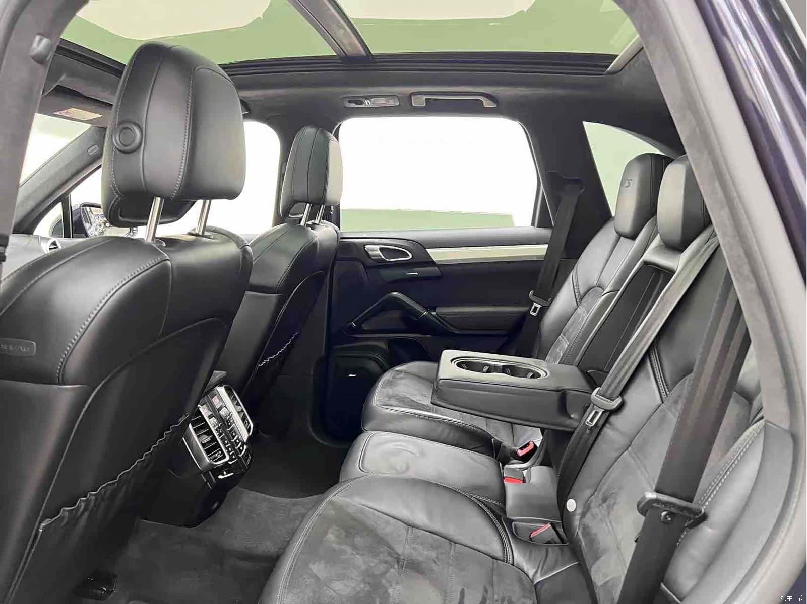 Porsche Cayenne, 2017 10