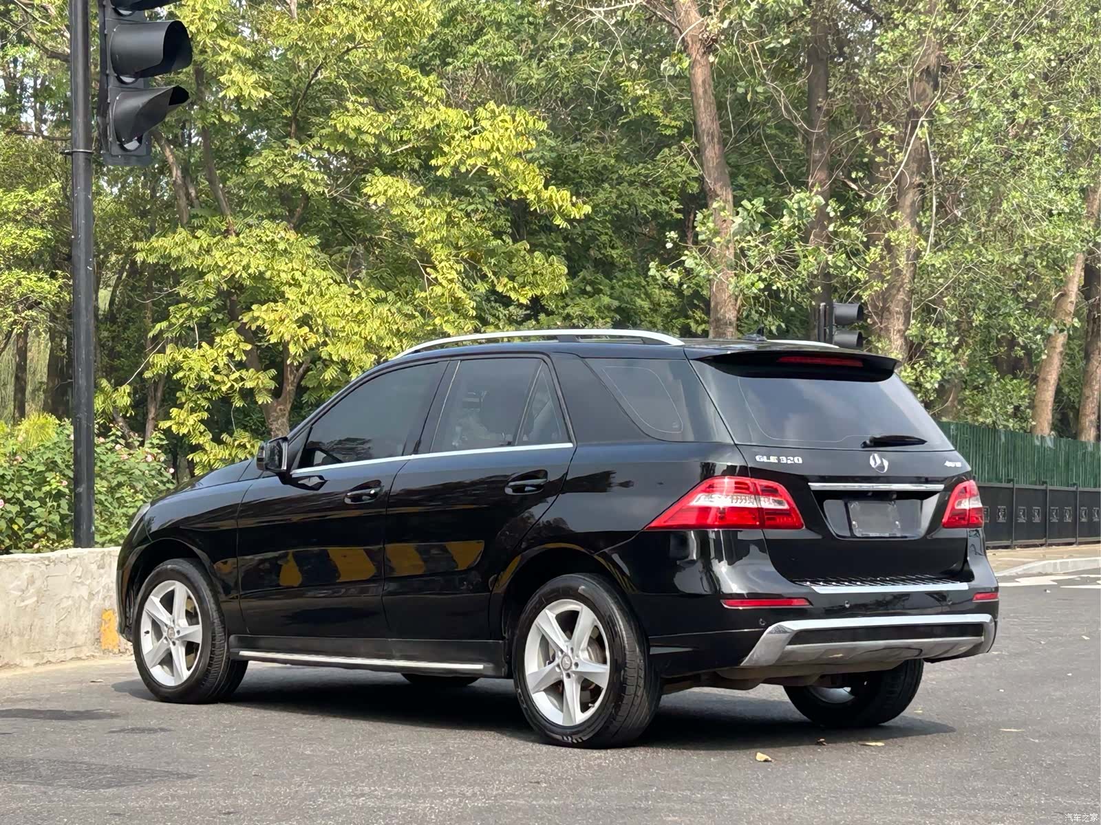Mercedes-Benz M-Class, 2015 все фото