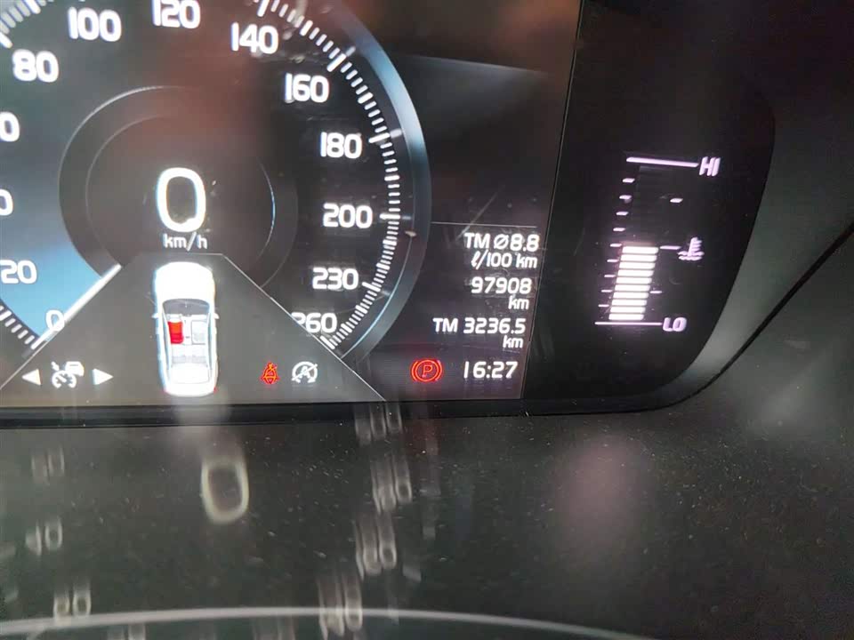 Volvo S90