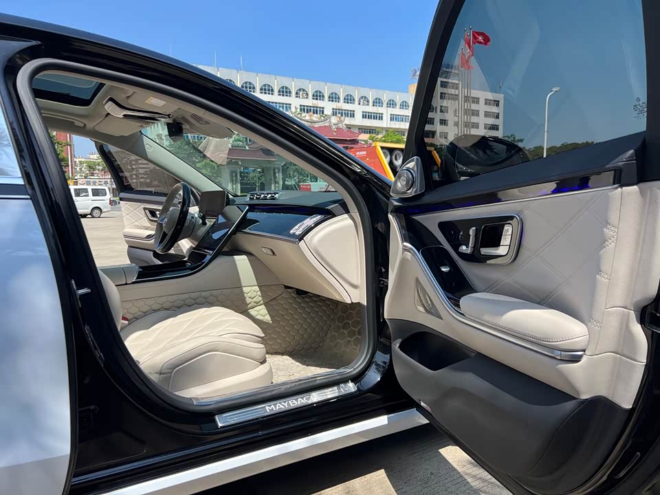 Mercedes-Benz Maybach S-class