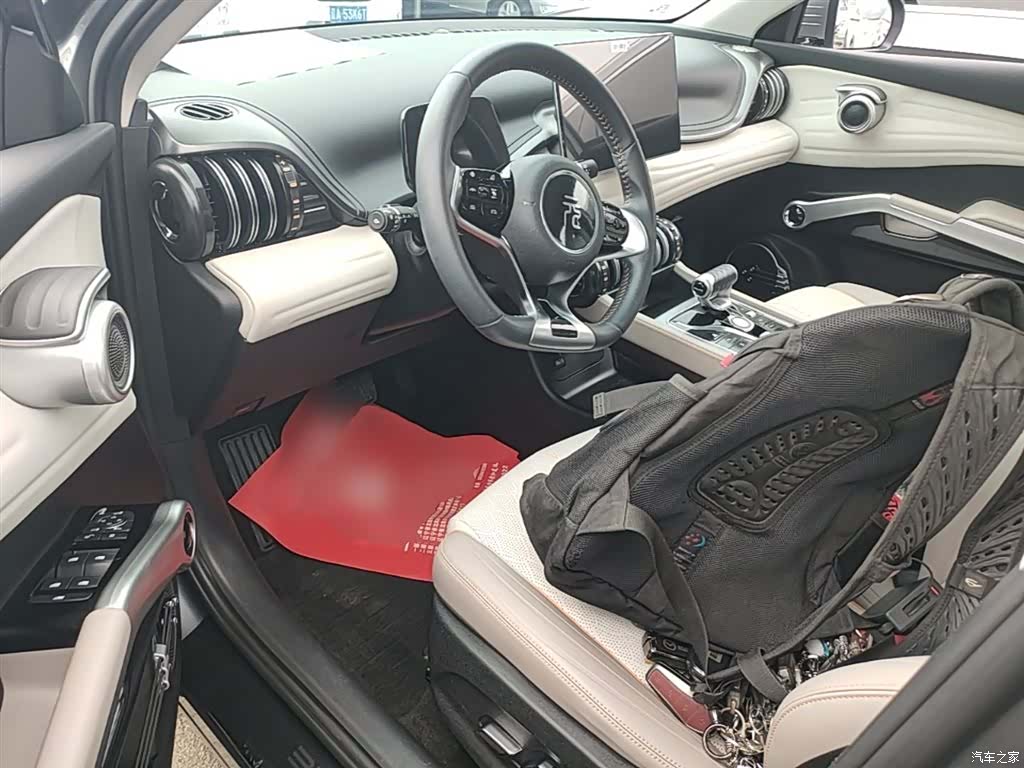 BYD Yuan, 2023 16