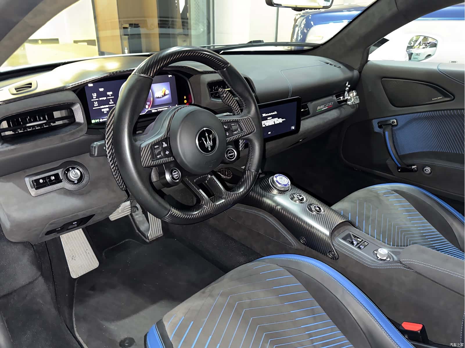 Maserati MC20, 2023 7