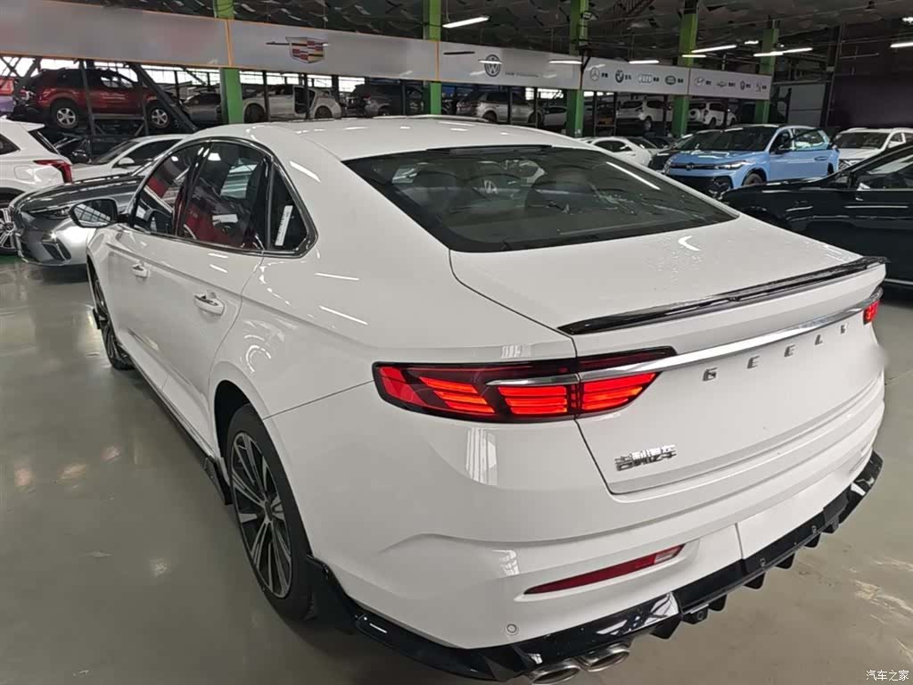 Geely Preface, 2026 все фото