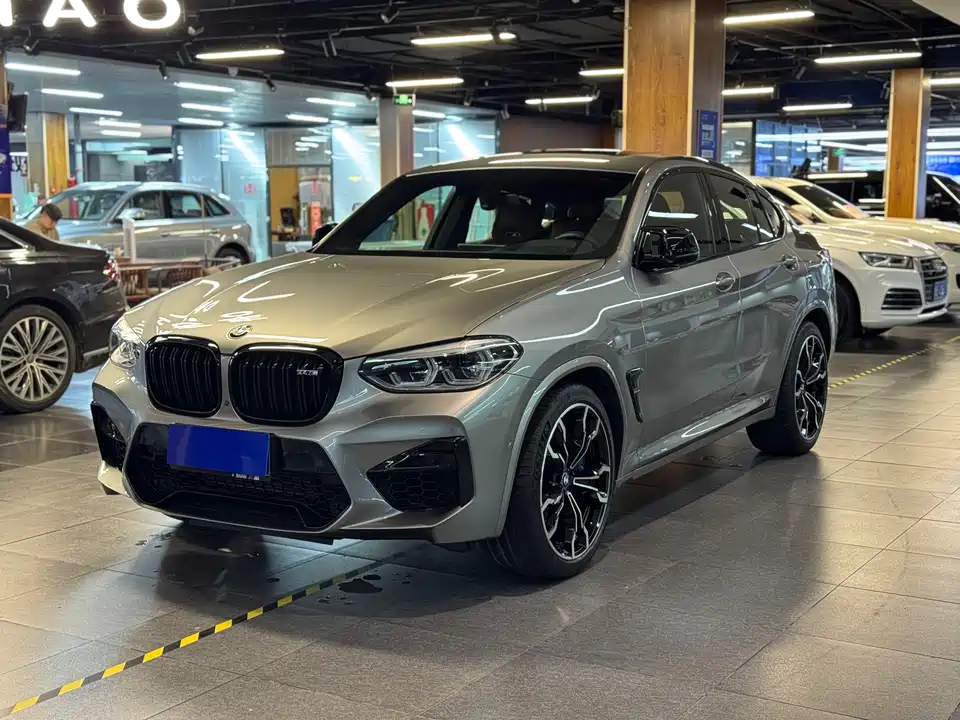BMW X4 M
