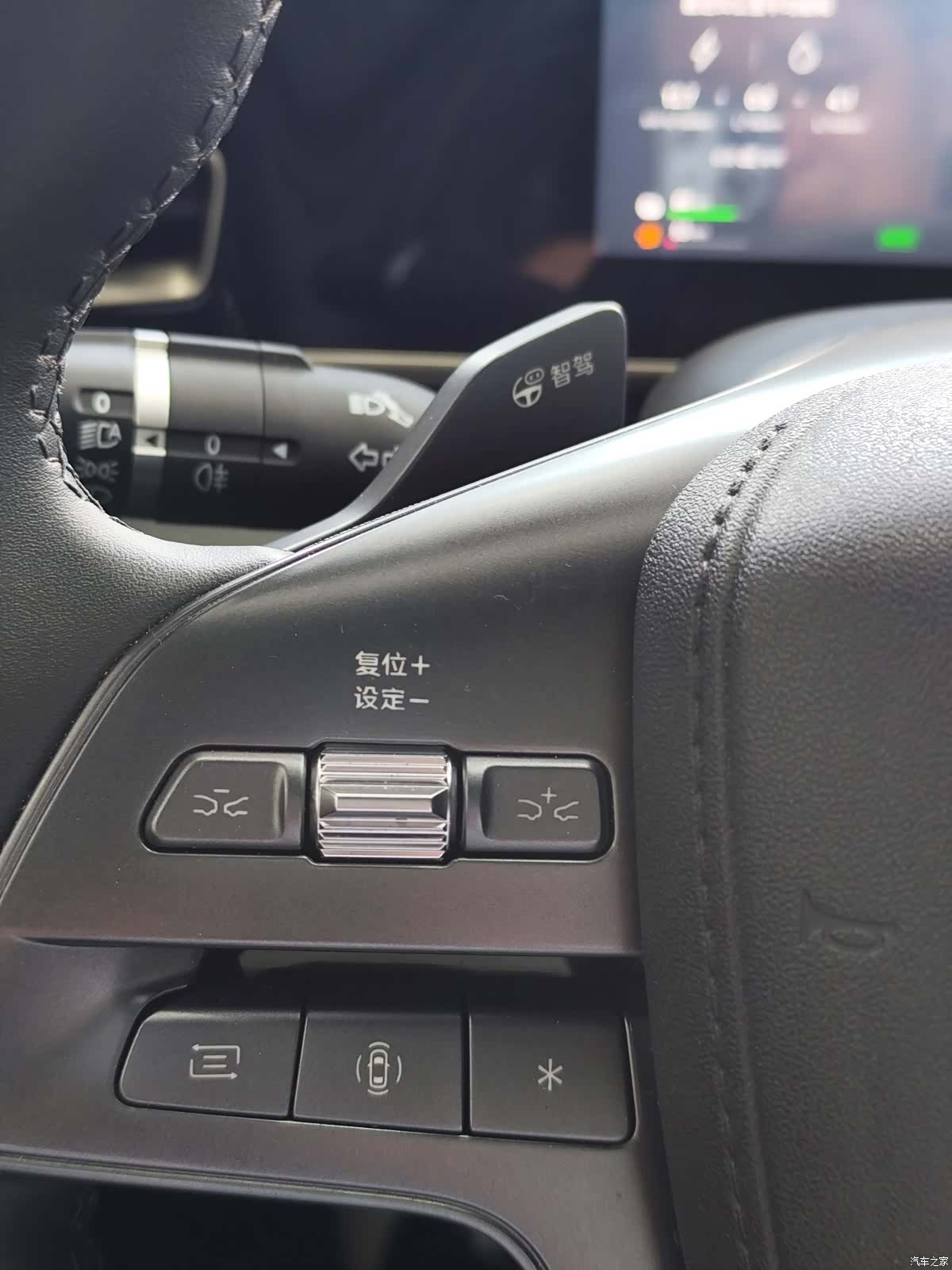 BYD Qin, 2025 12