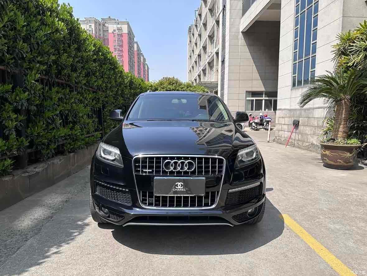 Audi Q7, 2014 4