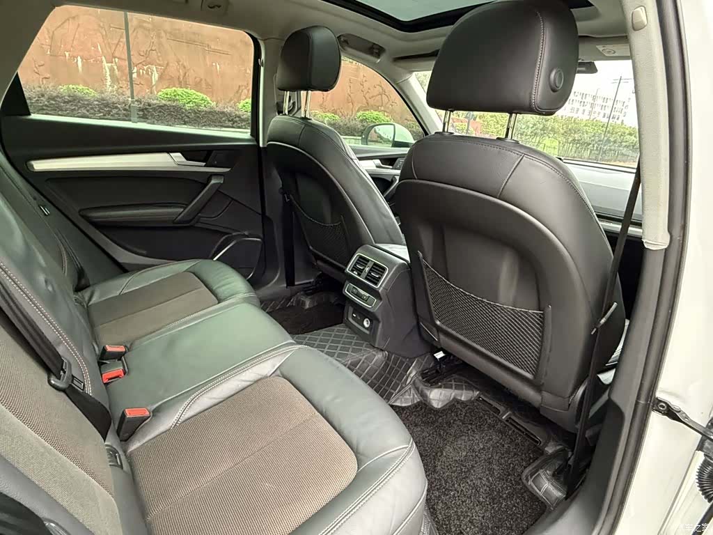 Audi Q5L, 2020 13