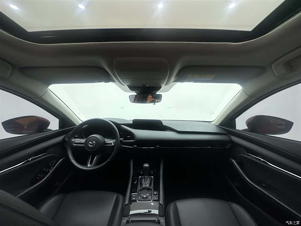 Mazda Mazda3, 2021 18