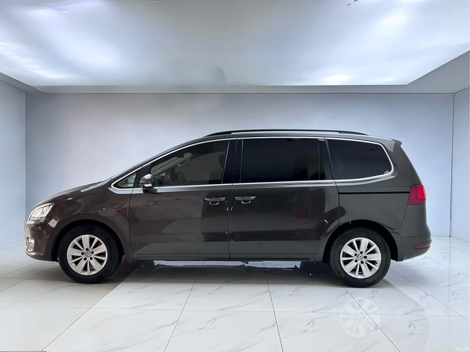 Volkswagen Xia, 2016 4