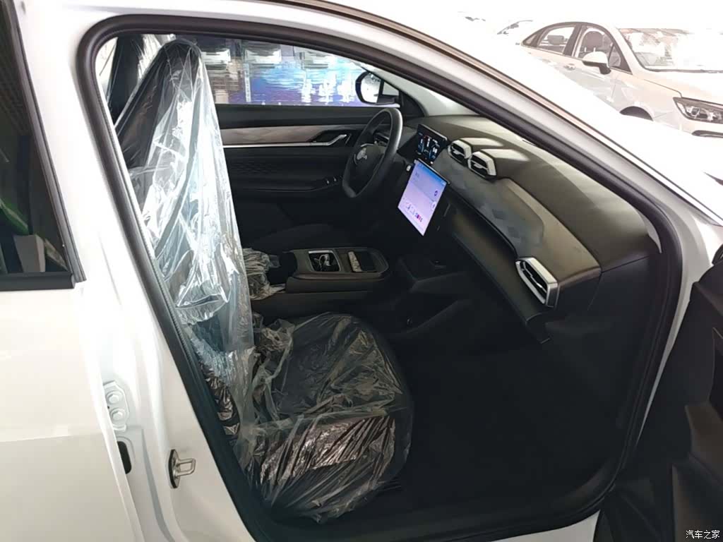 DongFeng EV01, 2026 20