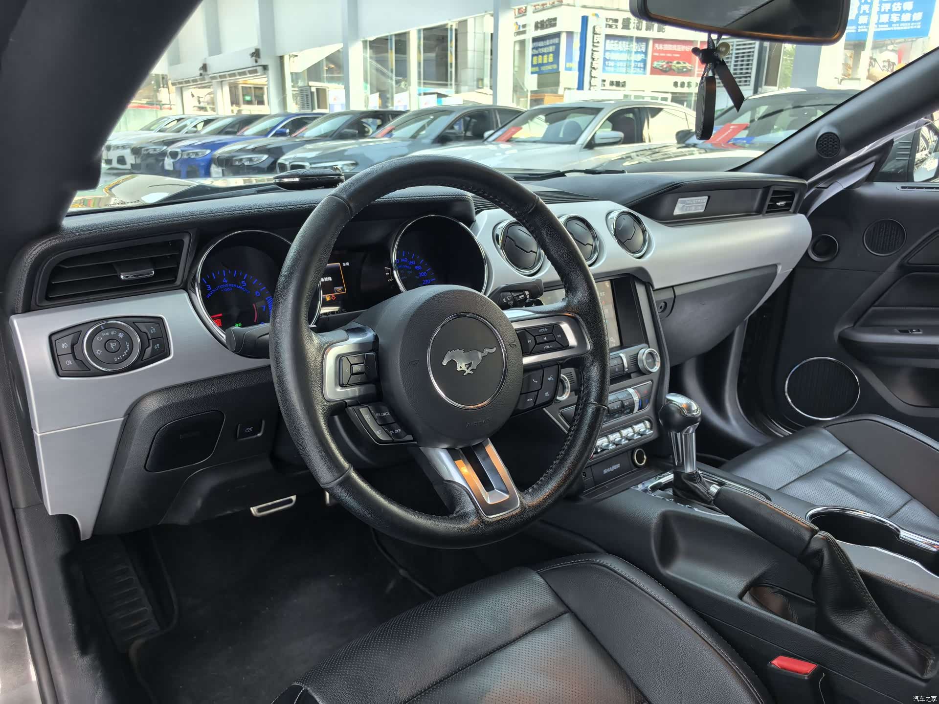 Ford Mustang, 2017 7