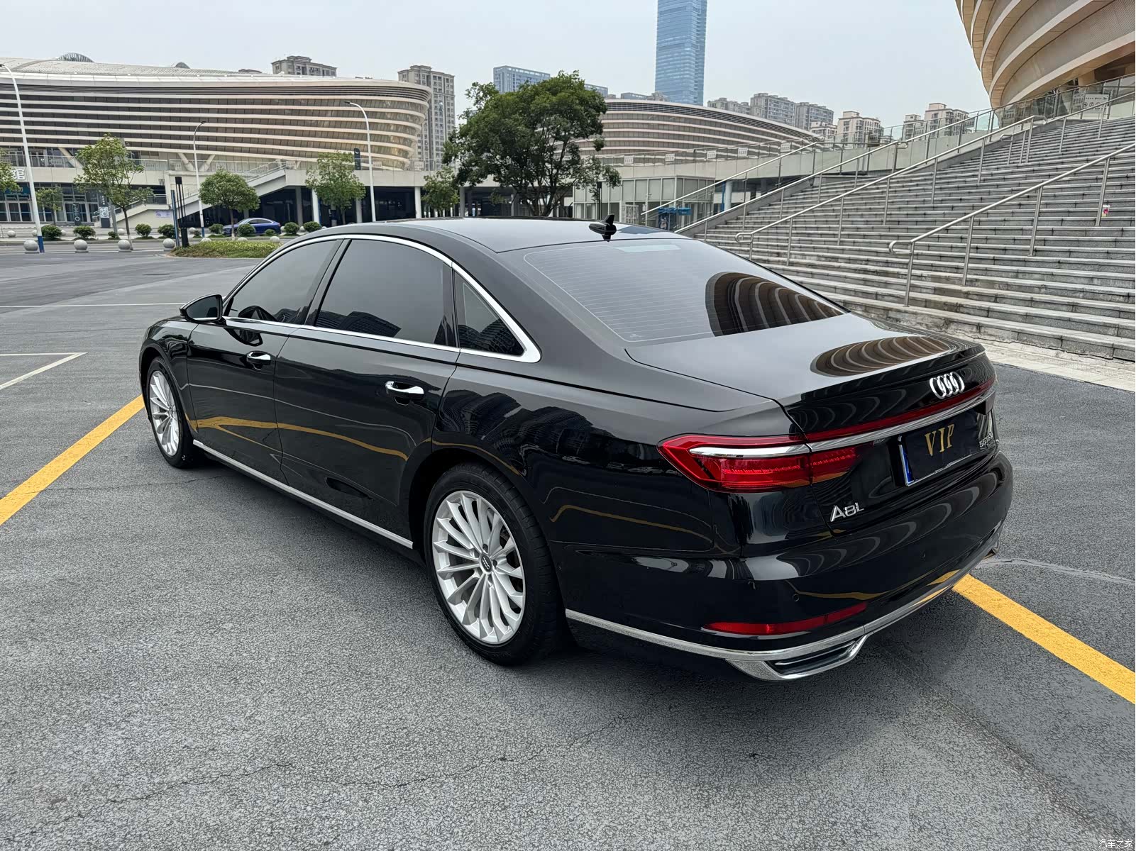 Audi A8L, 2018 20