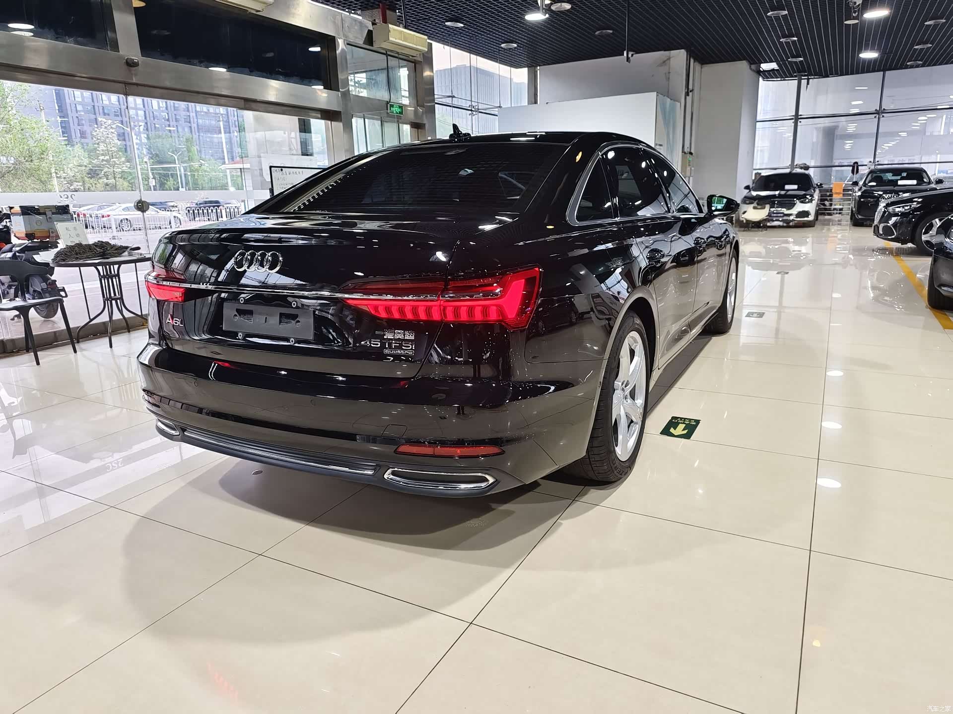 Audi A6L, 2019 все фото