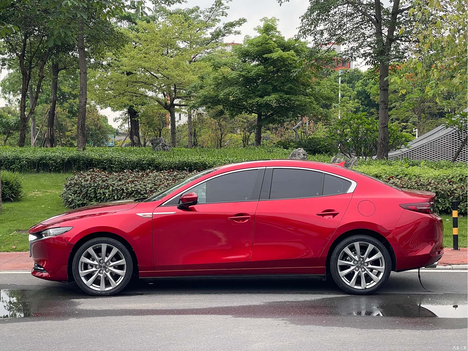 Mazda Mazda3, 2020 22
