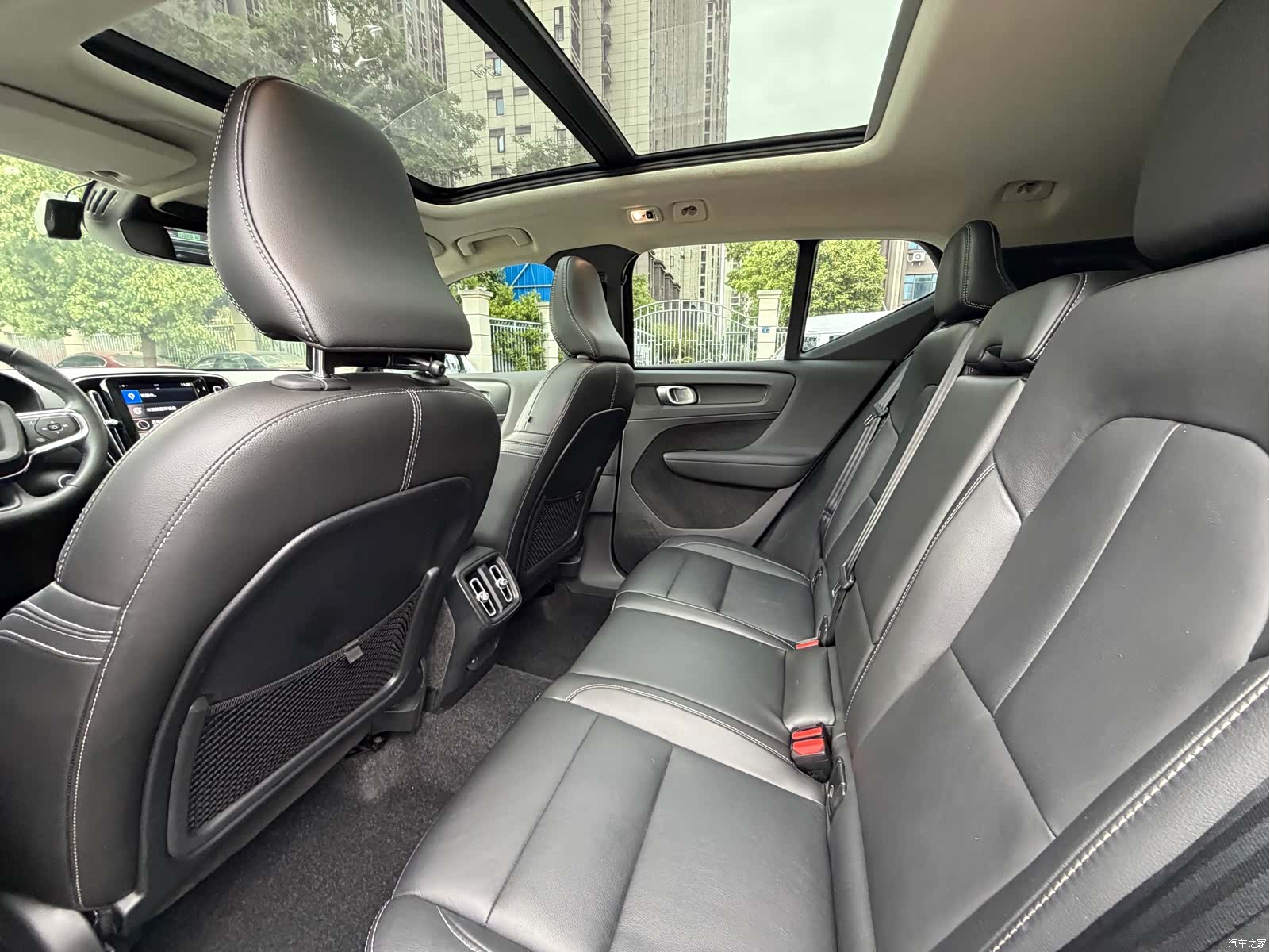 Volvo XC40, 2022 12