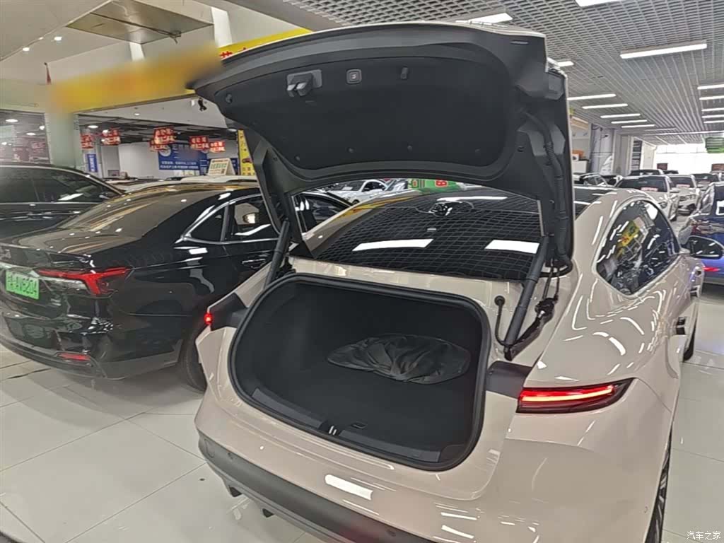 NIO ET5, 2023 19