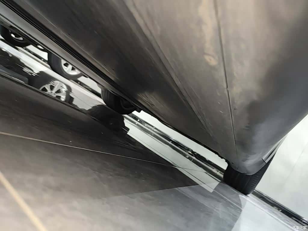 Tesla Model Y, 2022 22