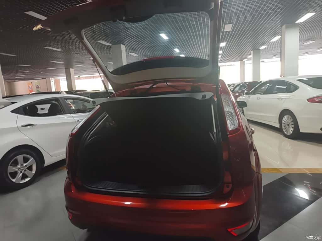 Ford Focus, 2016 19