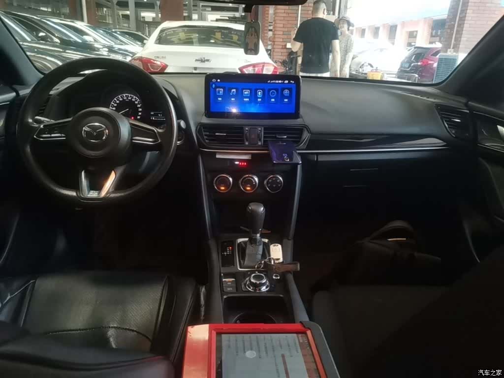 Mazda CX-4, 2020 10