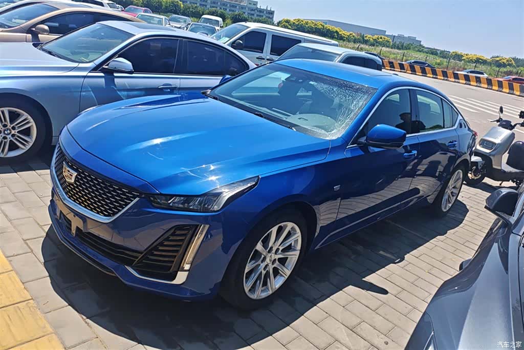 Cadillac CT5, 2020 1