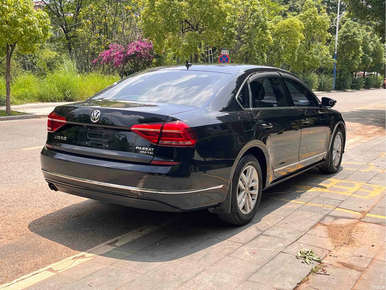 Volkswagen Passat, 2017 все фото