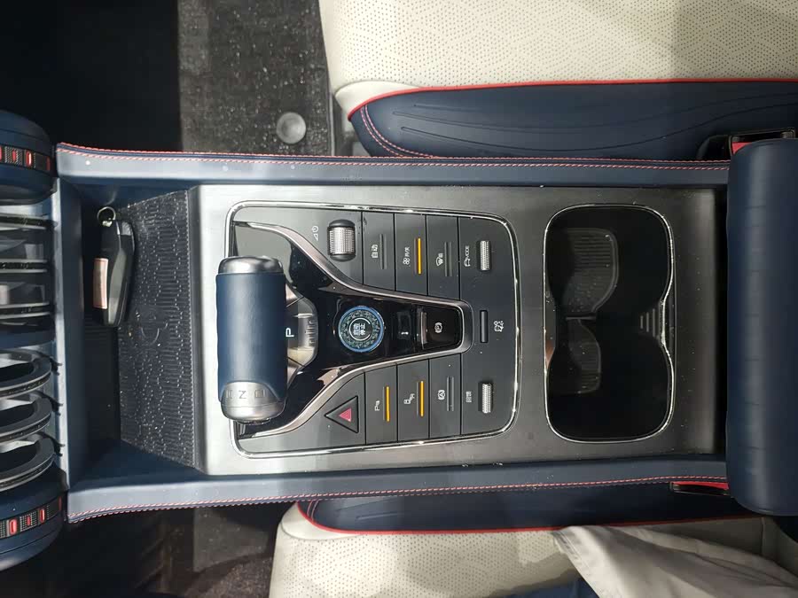 BYD Atto 3 2022, фото 13