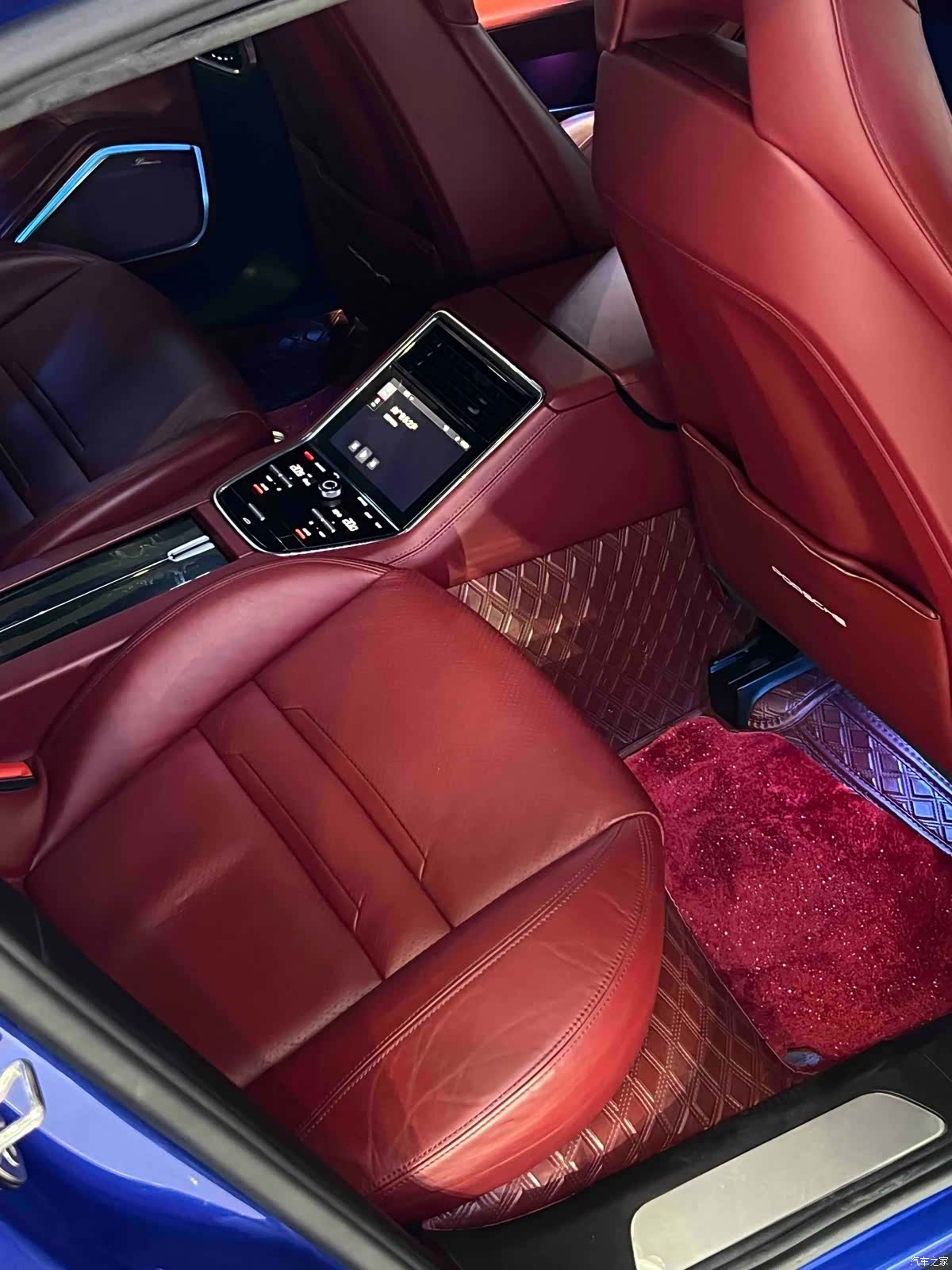 Porsche Panamera, 2018 7