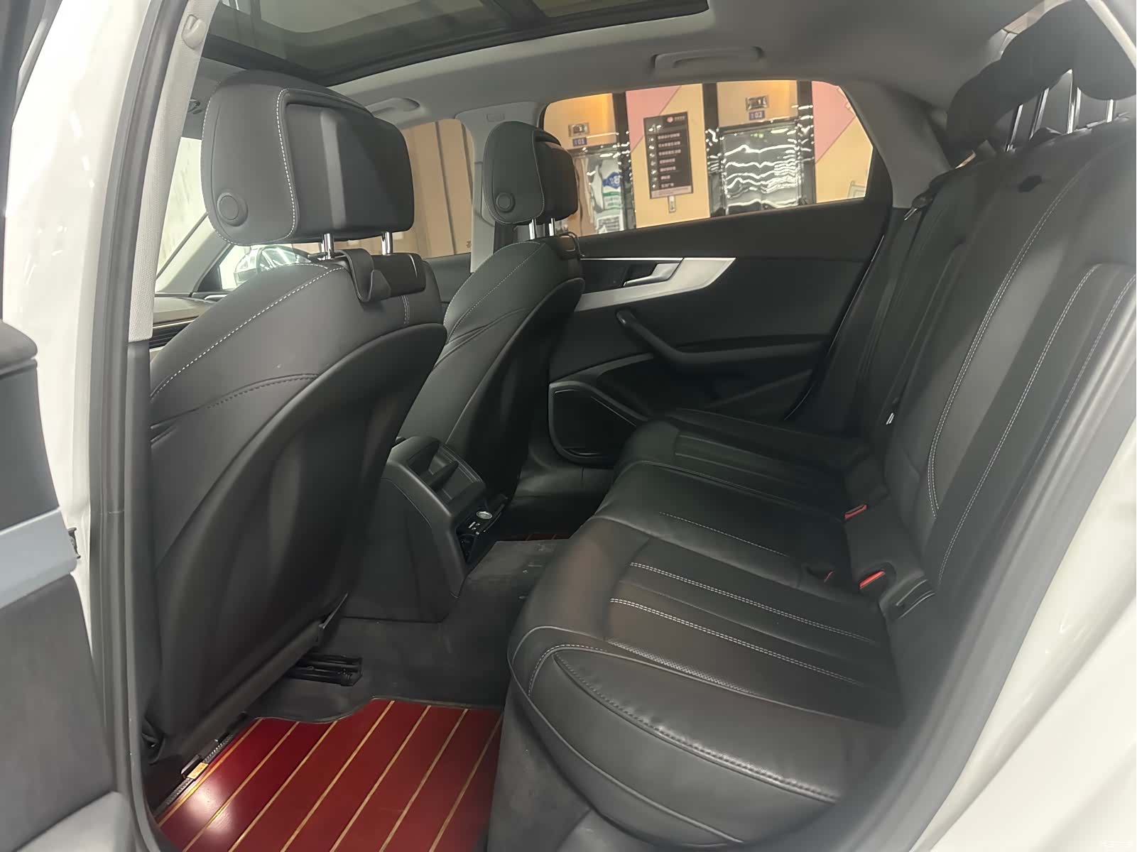 Audi A4L, 2021 10