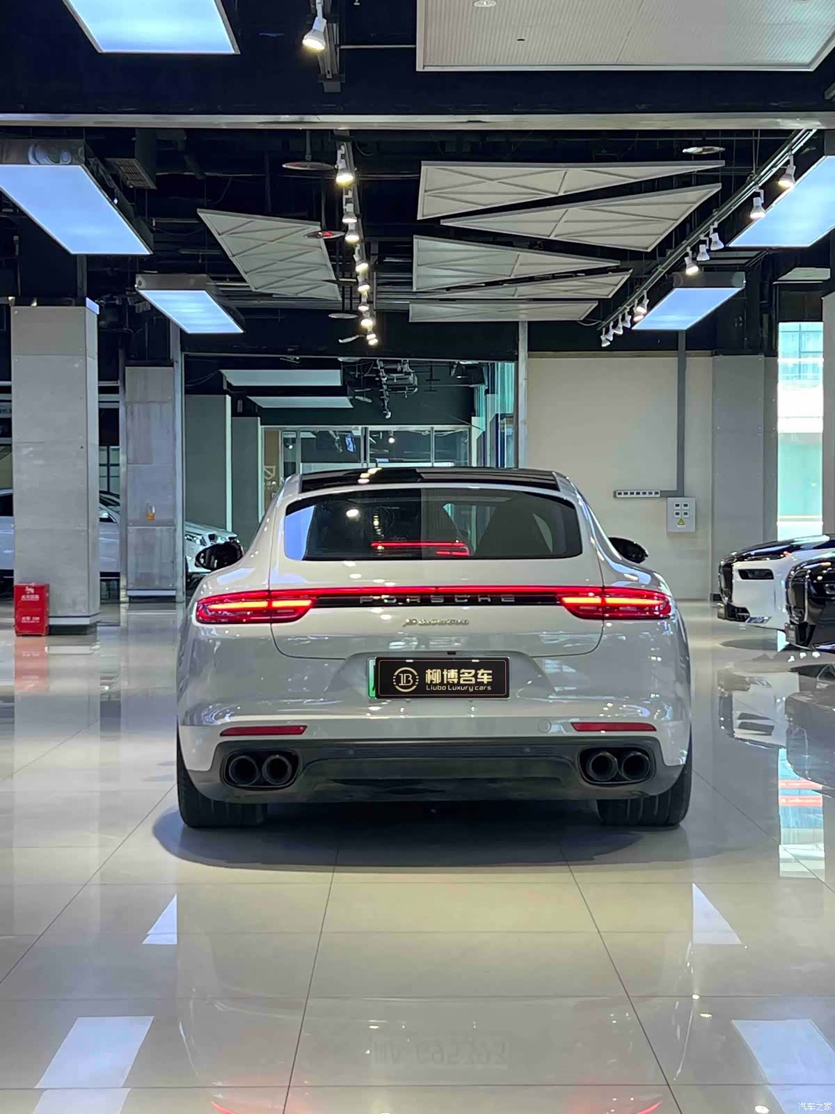 Porsche Panamera, 2018 4