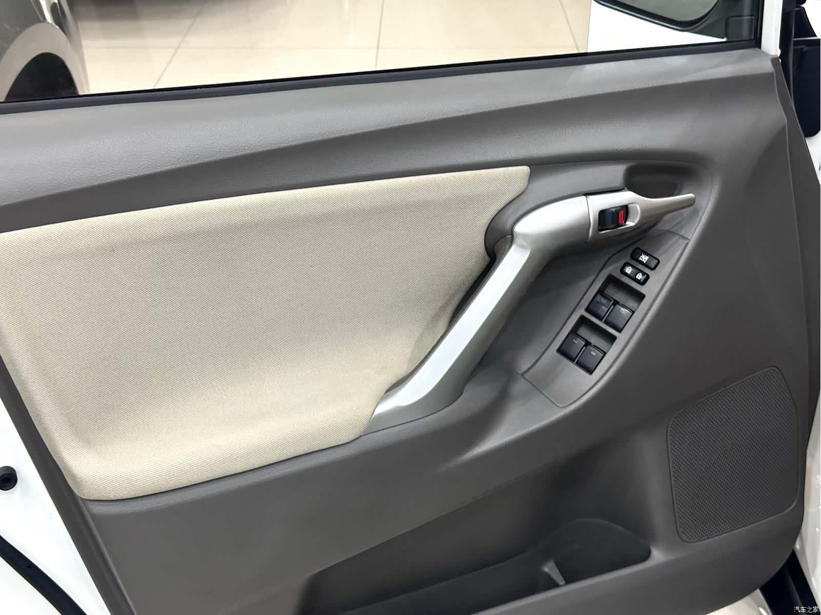 Toyota 180E, 2016 22